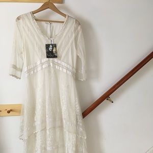 Watering-the-plants dress MEDIUM